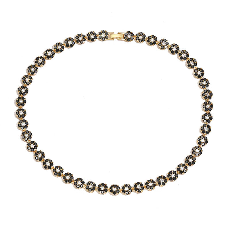 Collar de Flores con Circonitas Negras - Oro 18k