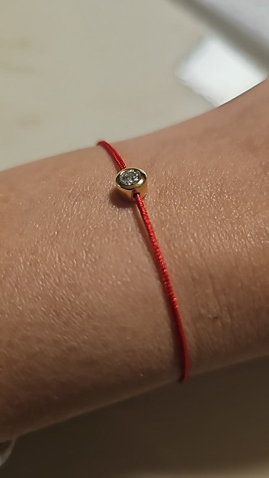 Pulsera Ajustable con Moissanita en Hilo Rojo, Plata 925