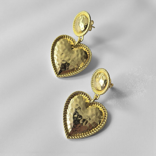 Aros Corazón Martillado 3cm - Baňo de Oro