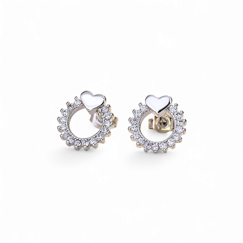 Aros Studs Corazones (2 colores)