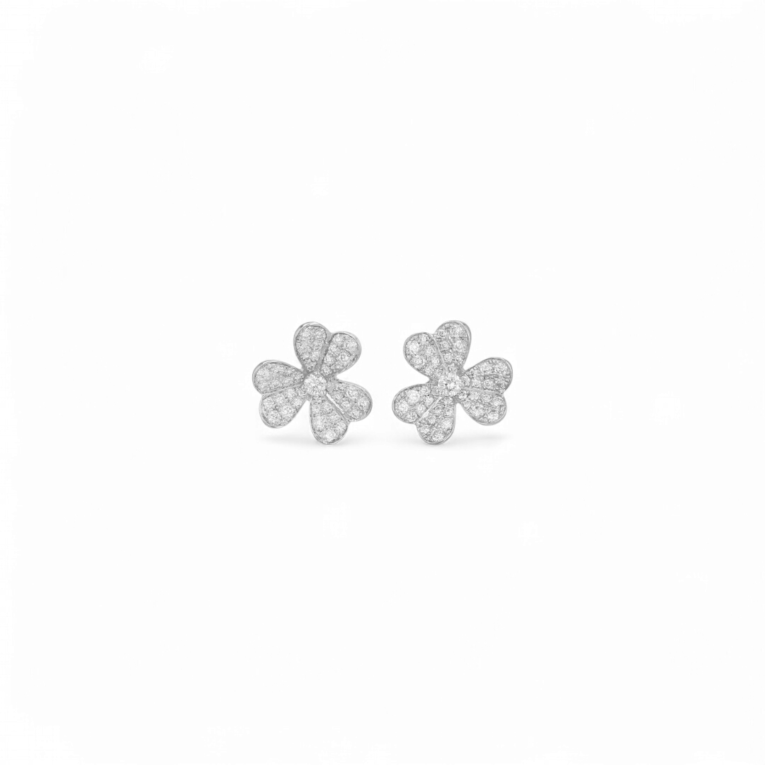 Aros Flores de Circones Plateado