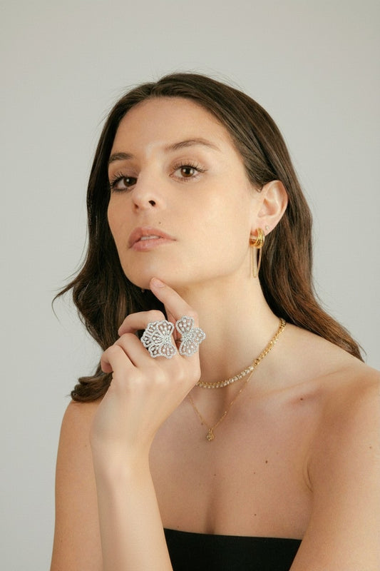 Anillo Doble Flor Encaje Ajustable – Baño de Rodio