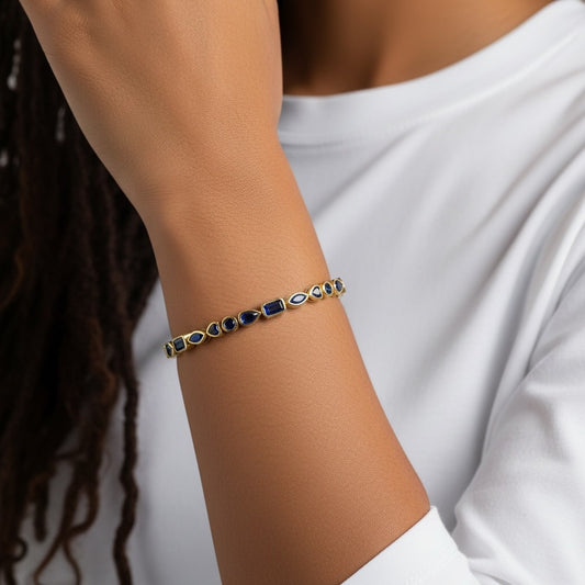 Pulsera Tennis Bezel Circones Azules – Baño de Oro - Ámbar Joyas (foto 2)