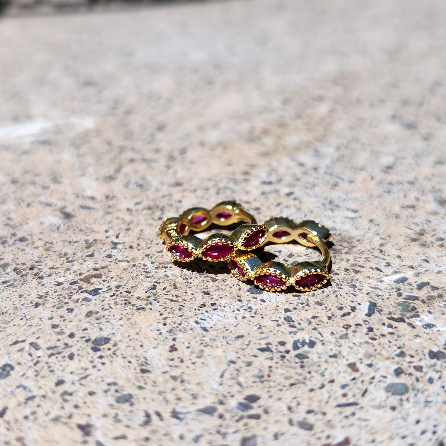 Argollas Marquise Fucsia
