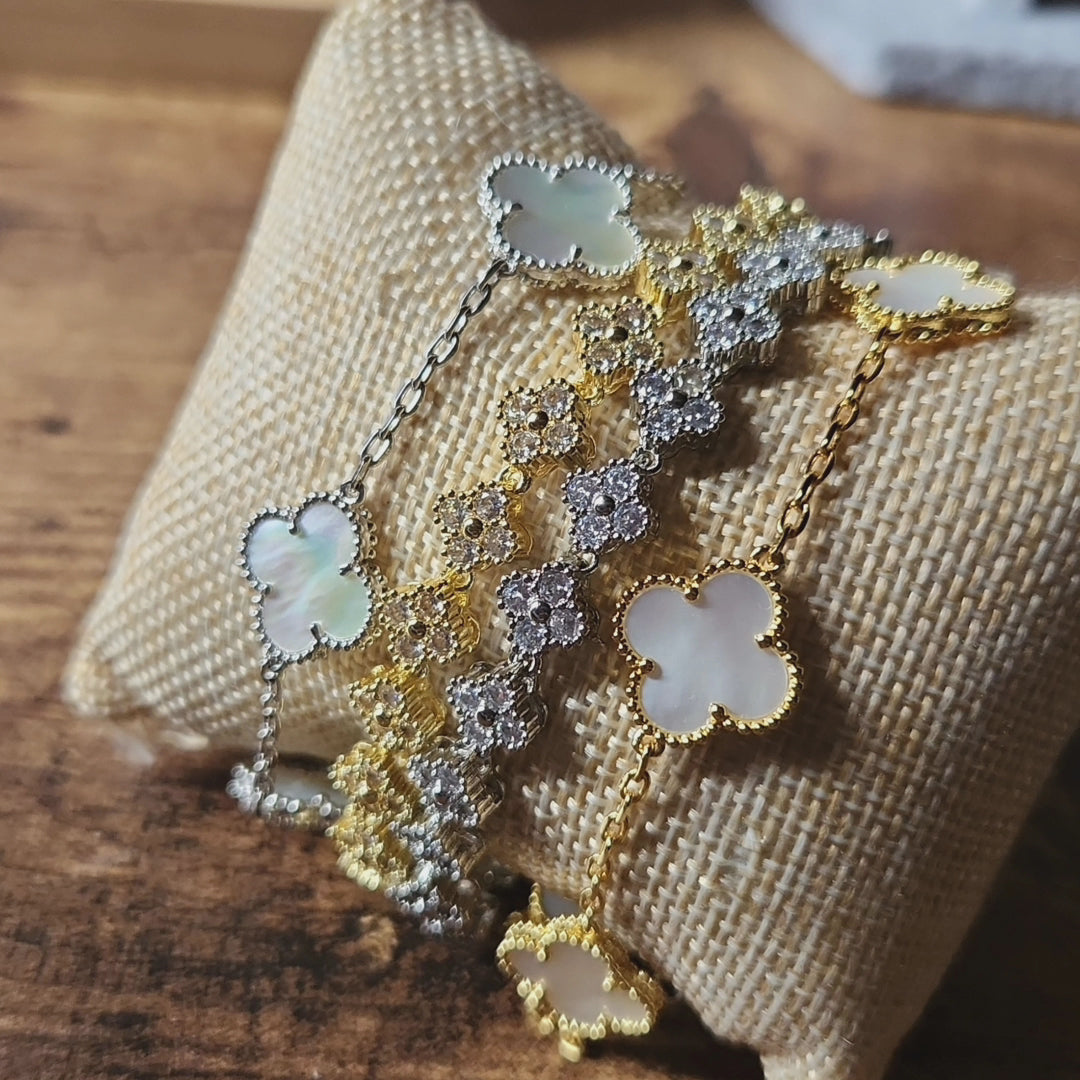 Pulsera Clover Mini Dorado - Ámbar Joyas