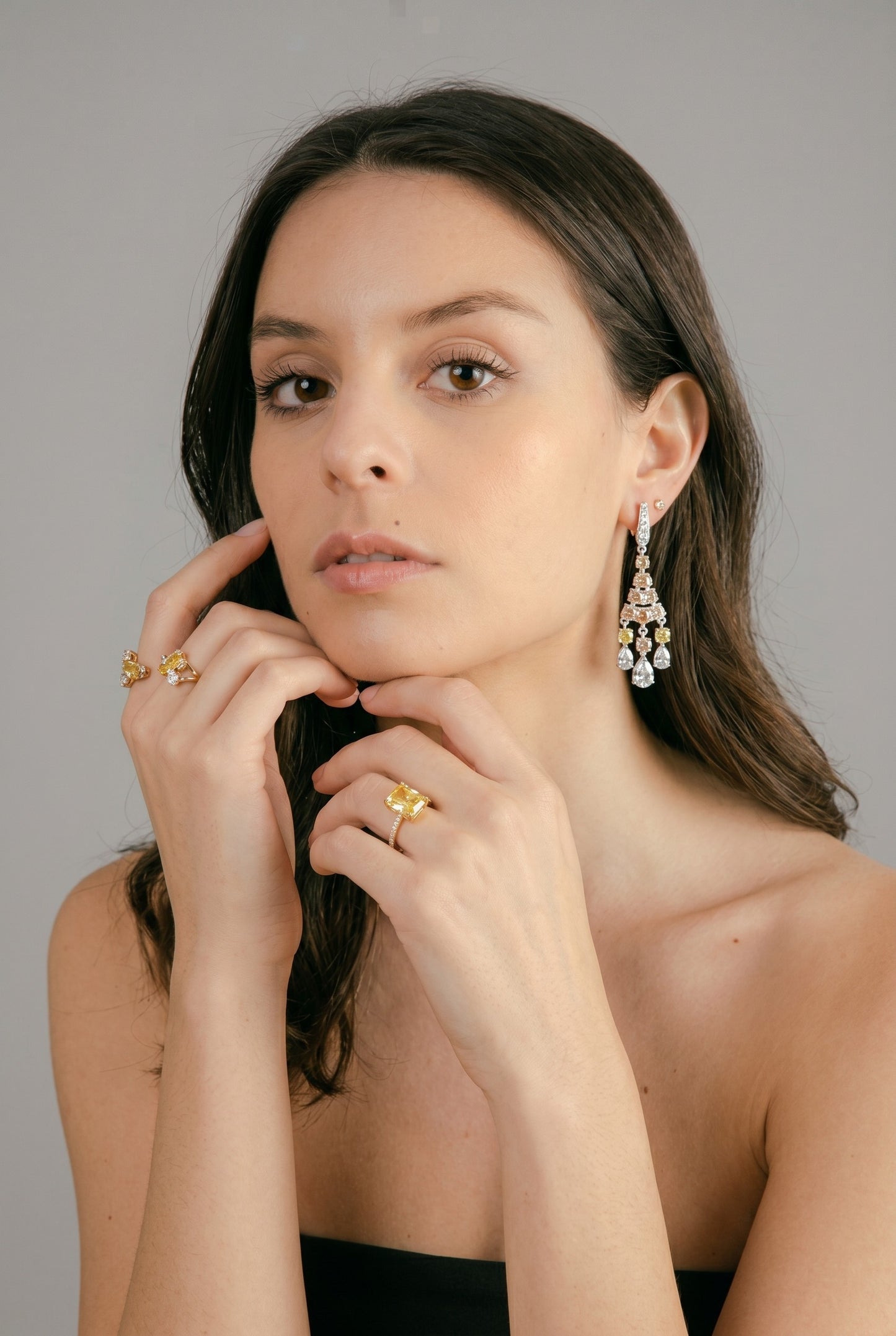 Anillo Ajustable Circonitas Amarillas - Oro 18k