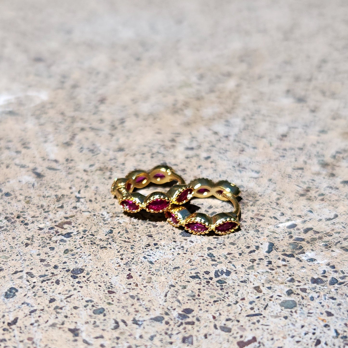 Argollas Marquise Fucsia