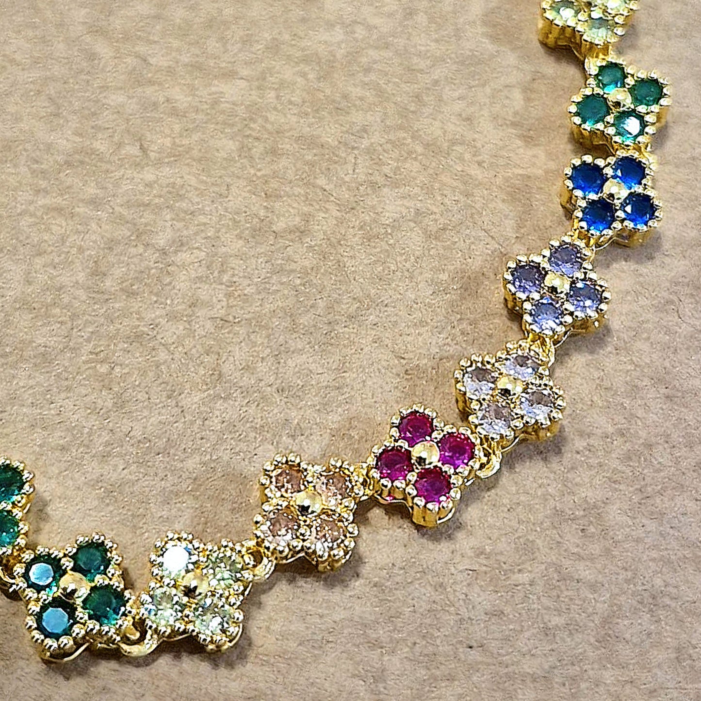 Collar Clover Mini Rainbow