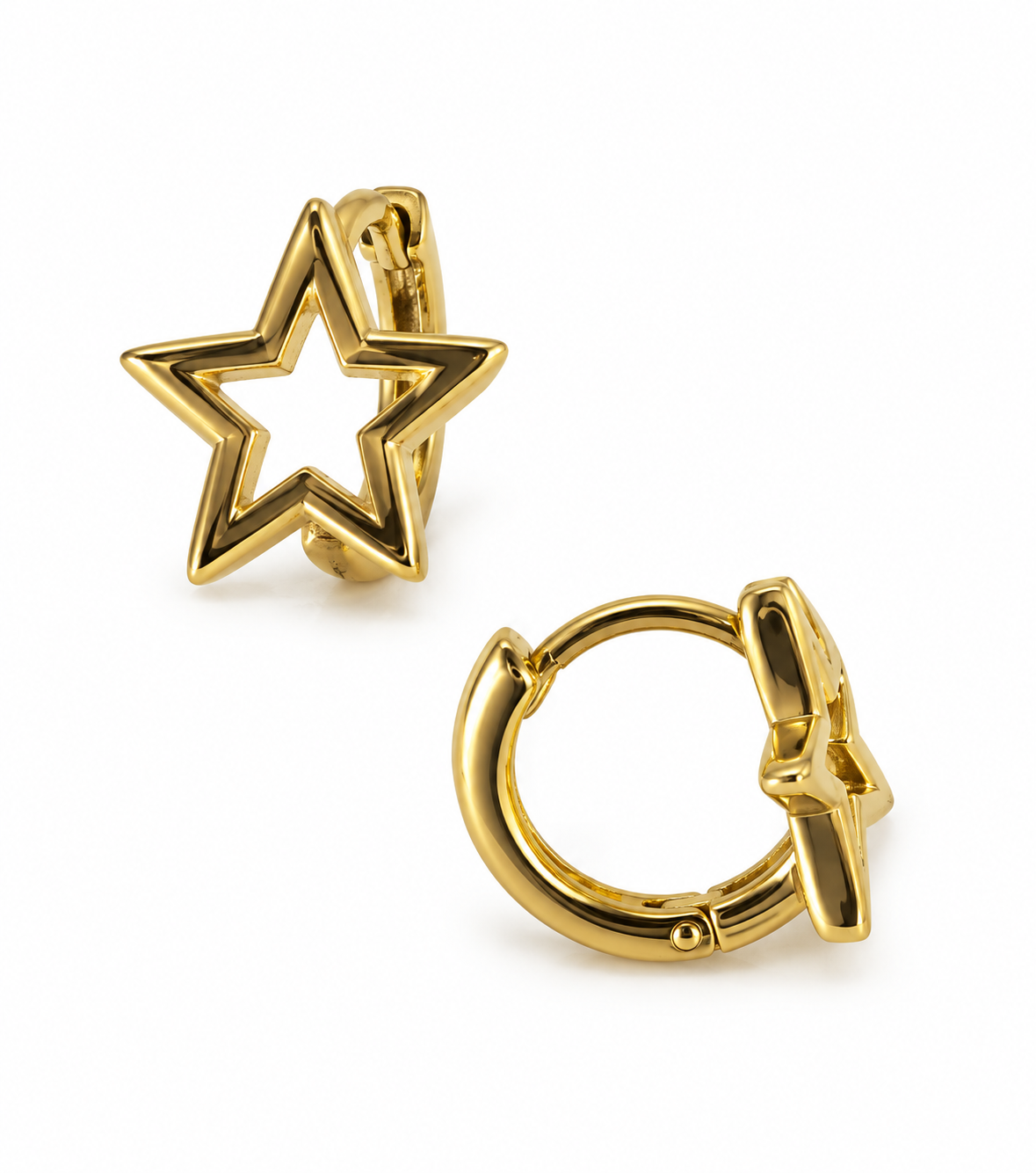 Argollas doradas con estrella calada