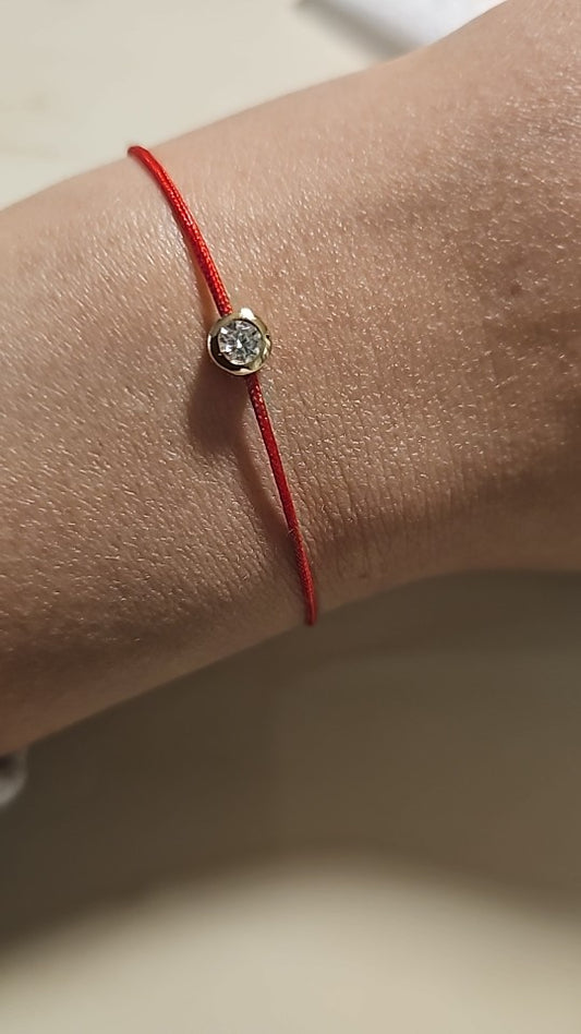Pulsera Ajustable con Moissanita en Hilo Rojo, Plata 925