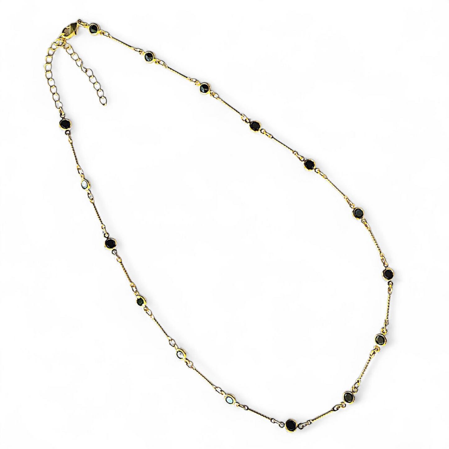 Collar Ajustable Circonitas Negras