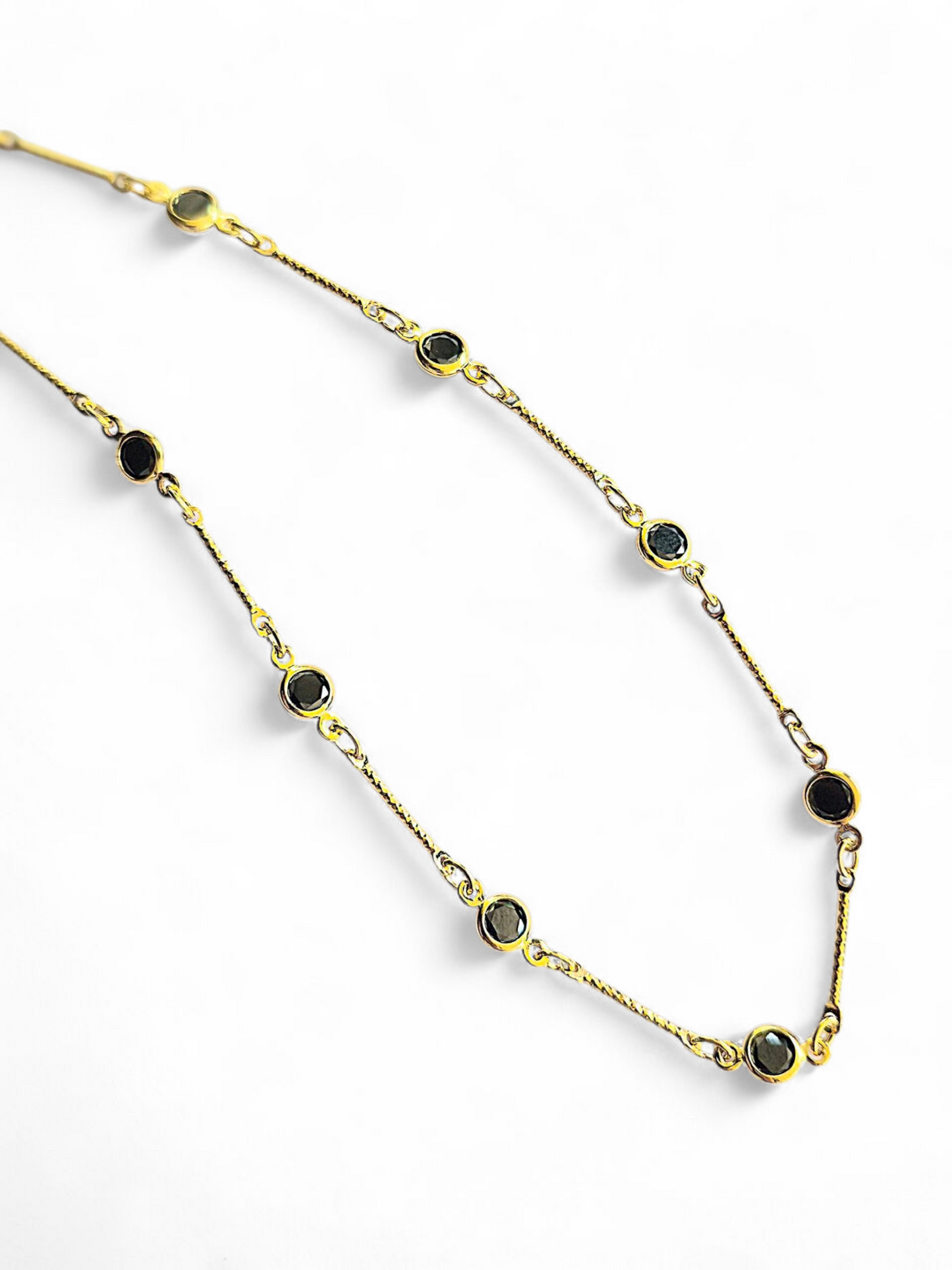 Collar Ajustable Circonitas Negras