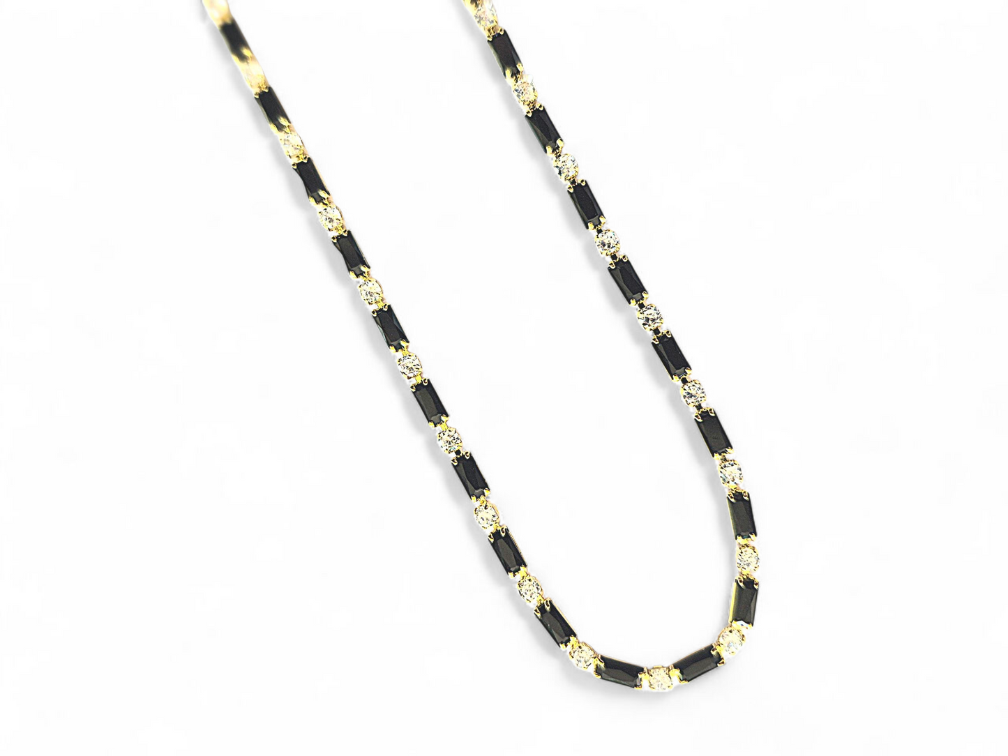 Collar Choker Tennis Baguettes Negro con Blanco