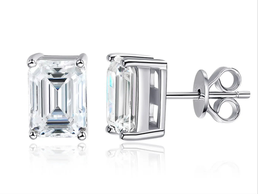 Aros Stud Moissanita Corte Esmeralda 1ct en Plata 925