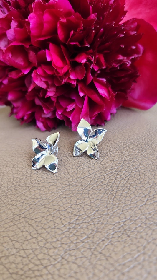 Aros Flores Pulidas Plateado