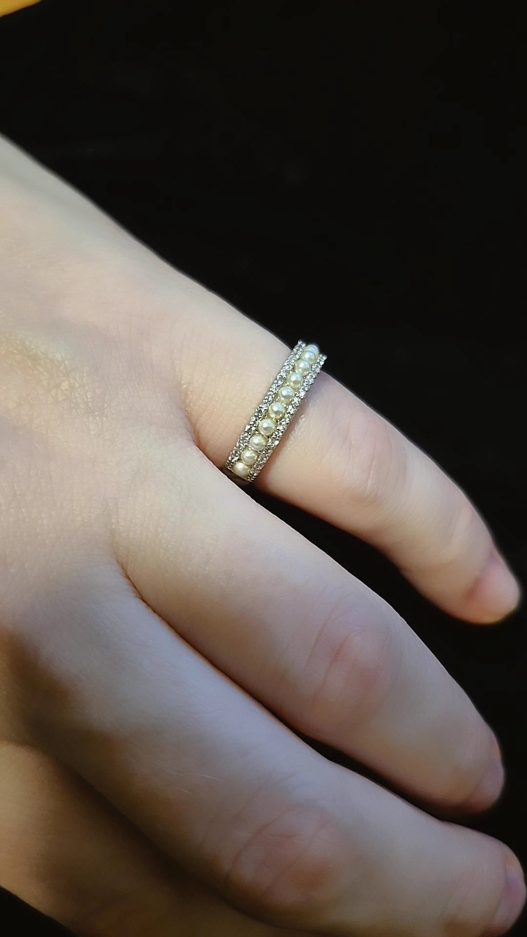 Anillo Cintillo Ajustable Perlas - Baño de Rodio