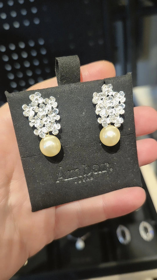Aros Flor Racimo con Perla Plata