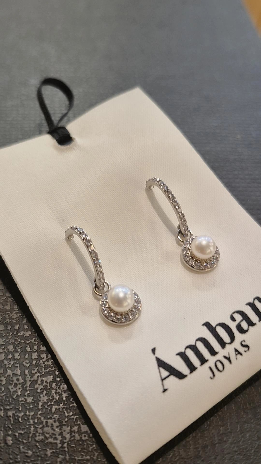 Aros Gota de Perla Halo - Baño de Rodio - Ámbar Joyas (foto 4)