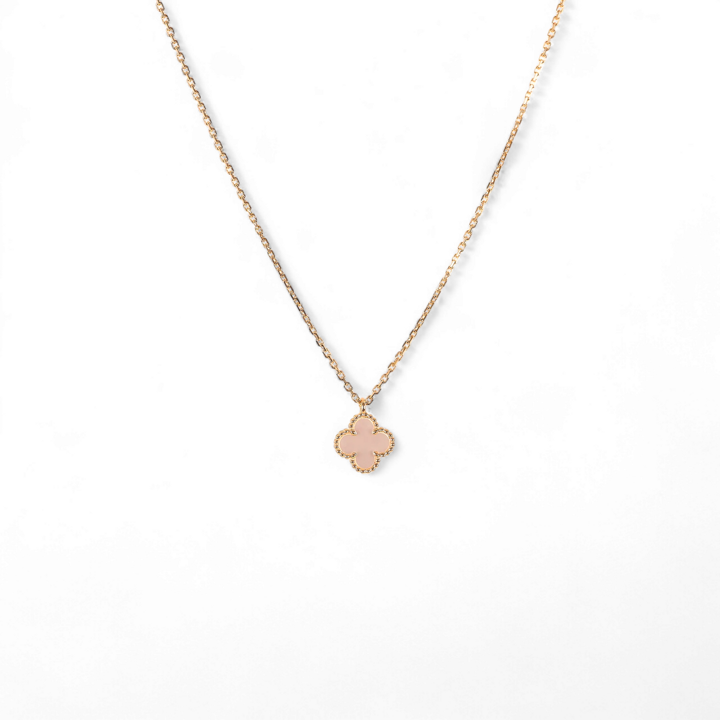 Cadena Sweet Clover Nacar Rosa -Plata 925 - Baño de oro 18k