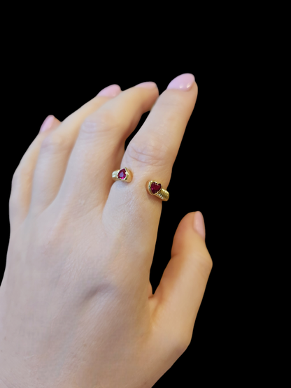 Anillo Corazones Bezel Fucsia
