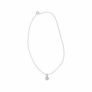 Collar Fino Colgante Flor – Baño de Plata