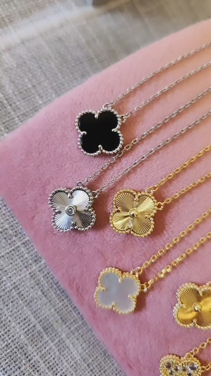 Cadena Clover Laser Dorado