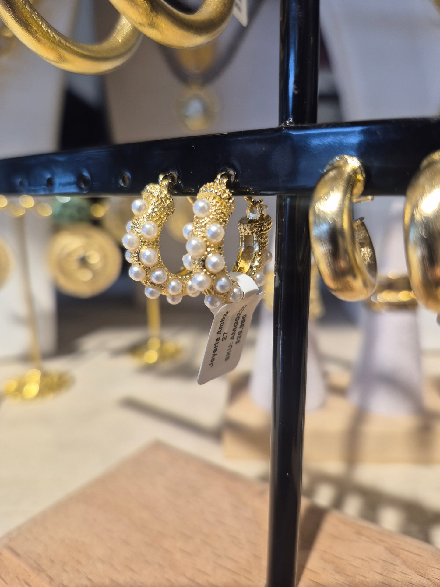 Aros Argolla Perlas Entrelazadas Dorado