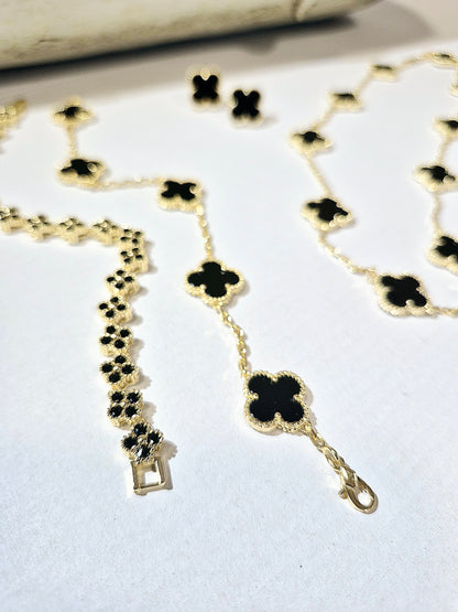 Pulsera Clovers Onix Trébol Dorado