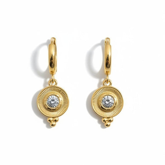 Argollas con Colgante Medallón Circón – Baño de Oro 18k