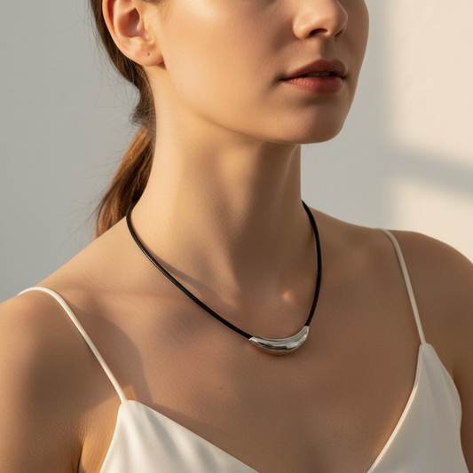 Collar Cuero Dije Bottega - Rodio