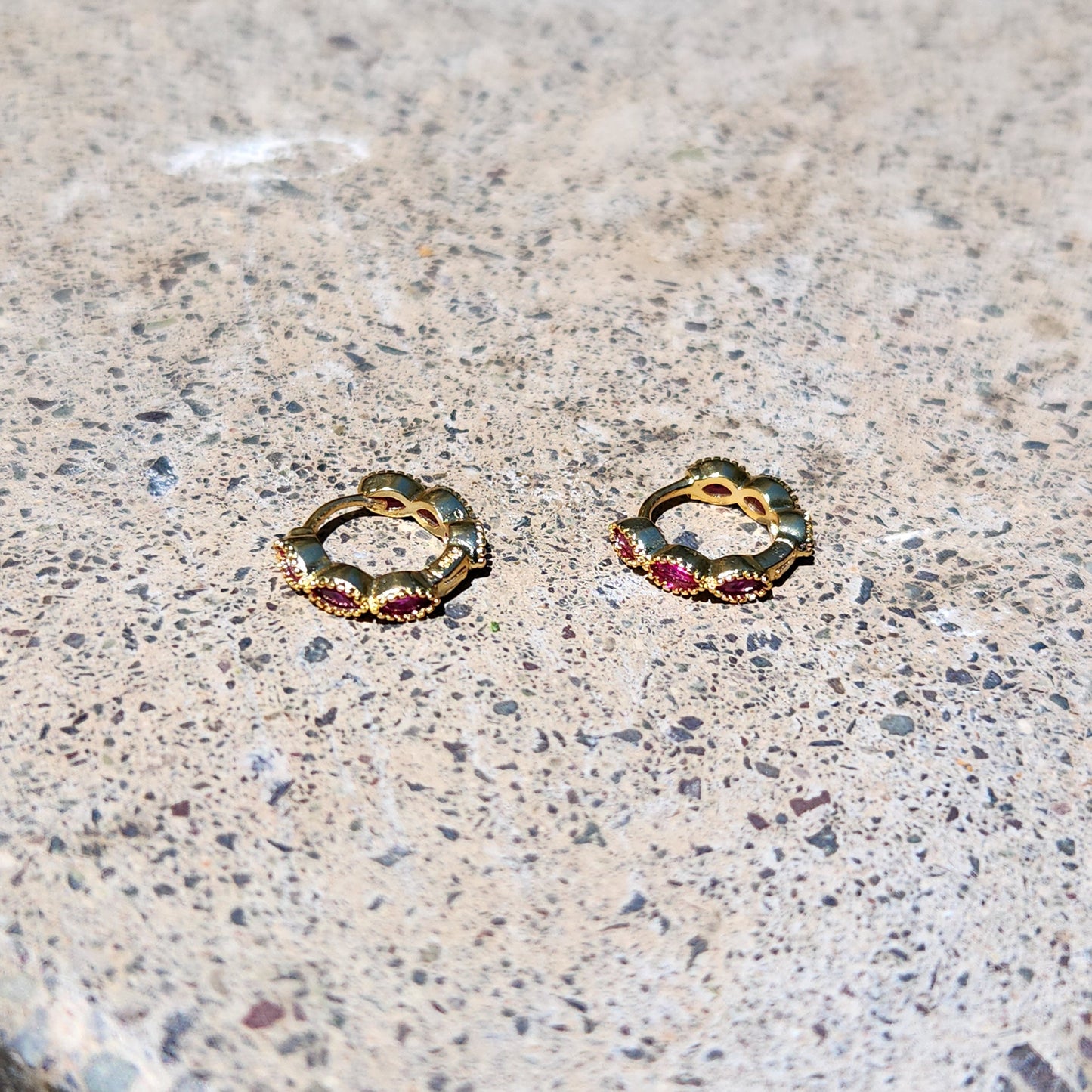 Argollas Marquise Fucsia