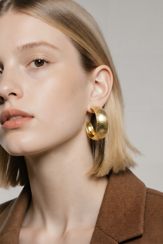 Aros Argolla Satinada Grande - Baño de Oro 18k