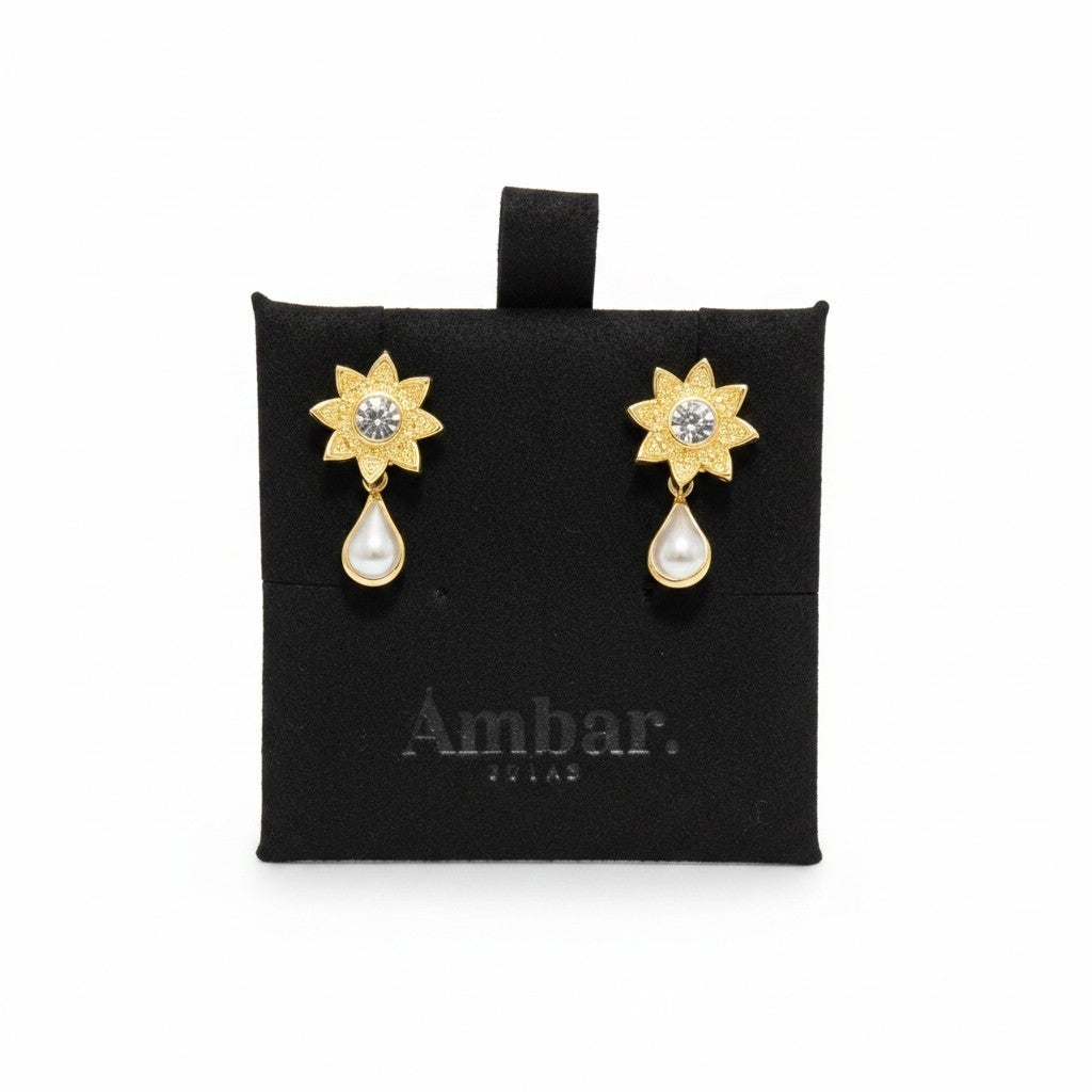 Aros Flor con Perla Colgante – Baño de Oro 18k - Ámbar Joyas