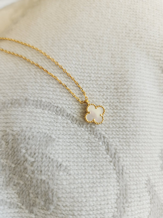 Cadena Sweet Clover Nacar Plata 925 con Baño de oro 18k