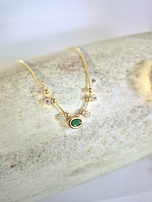 Collar Oval Esmeralda Charms
