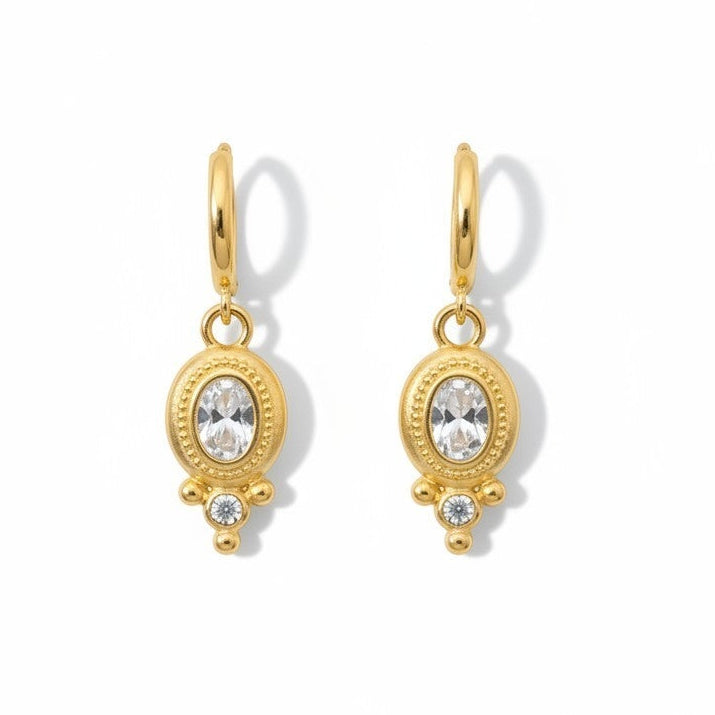 Aros Colgantes Óvalo Circón – Baño de Oro 18k - Ámbar Joyas