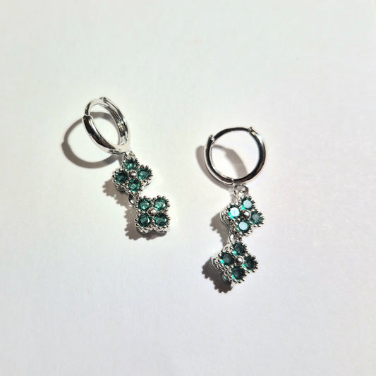 Aros Doble Clover Mini Verdes y Baño de Rodio