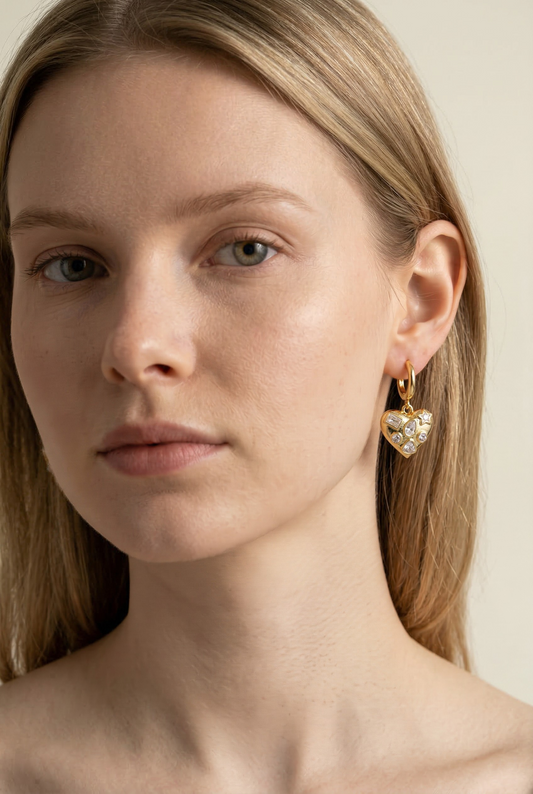 Argollas Heart Charm - Baño de Oro 18k