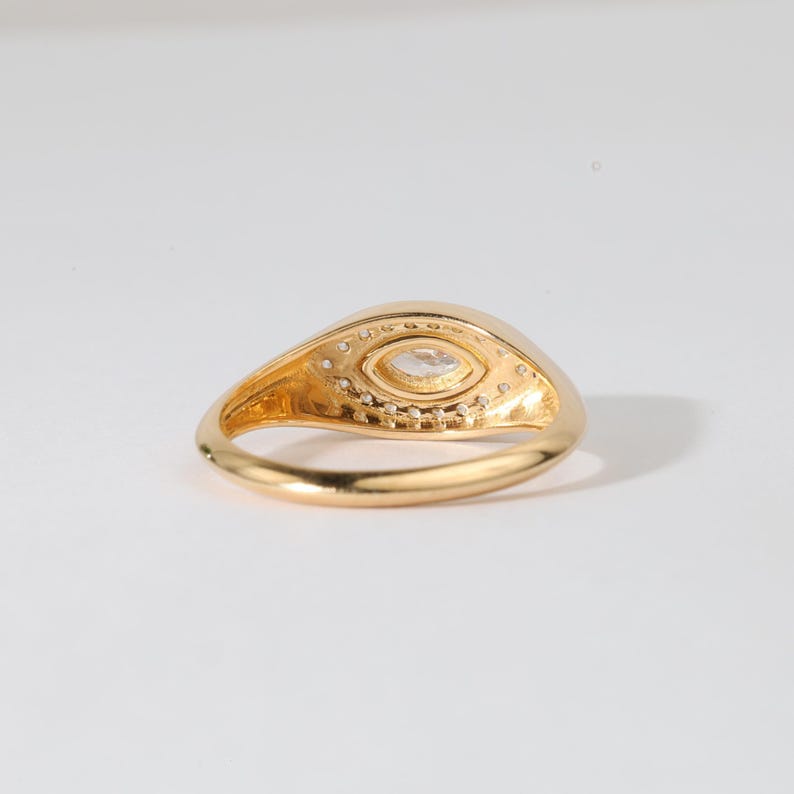 Anillo Ojo Marquise Pavé – Baño de Oro 18k