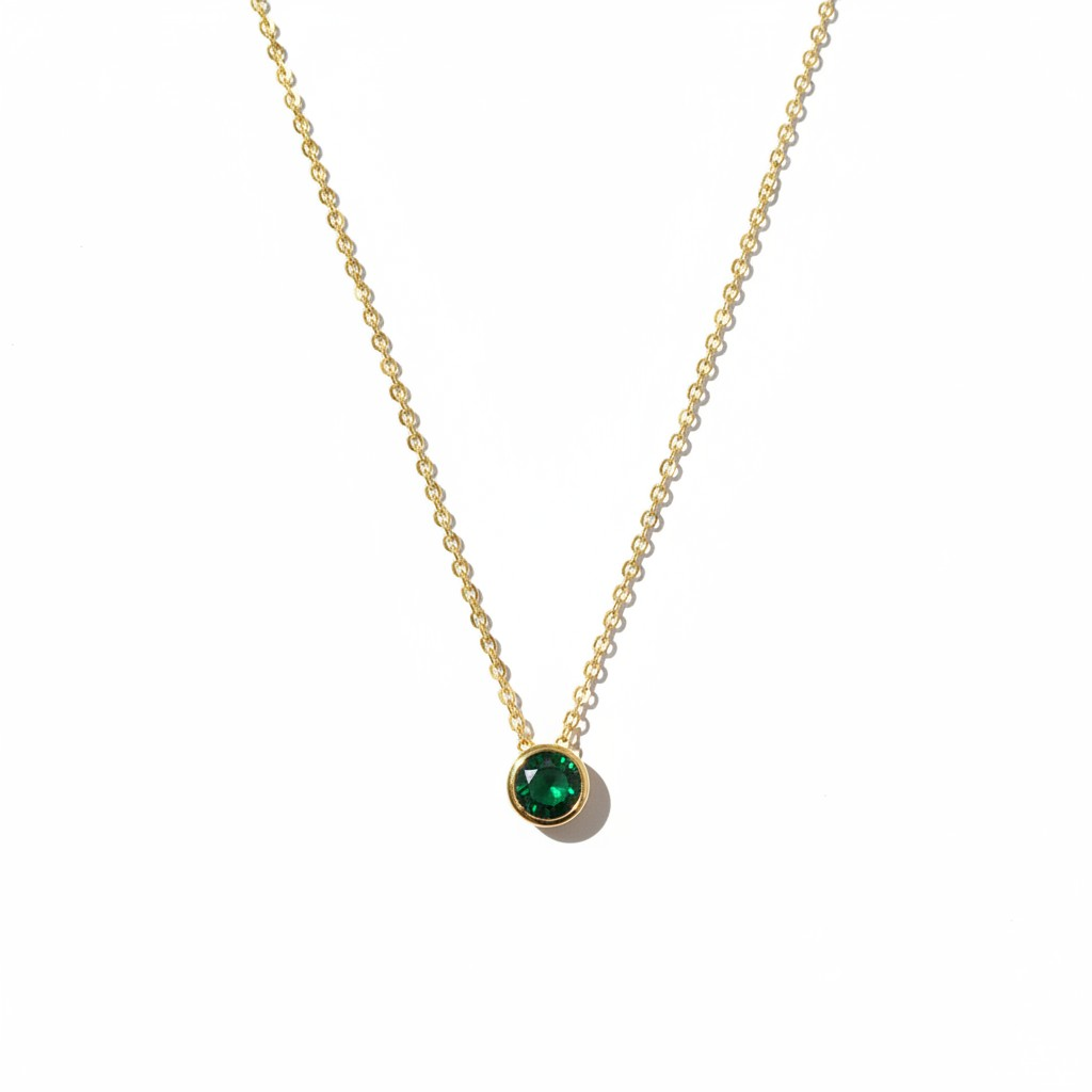 Collar Punto de Luz Esmeralda – Baño de Oro 18k